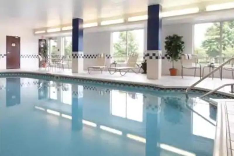 Comfort Inn & Suites Liverpool - Syracuse Экстерьер фото
